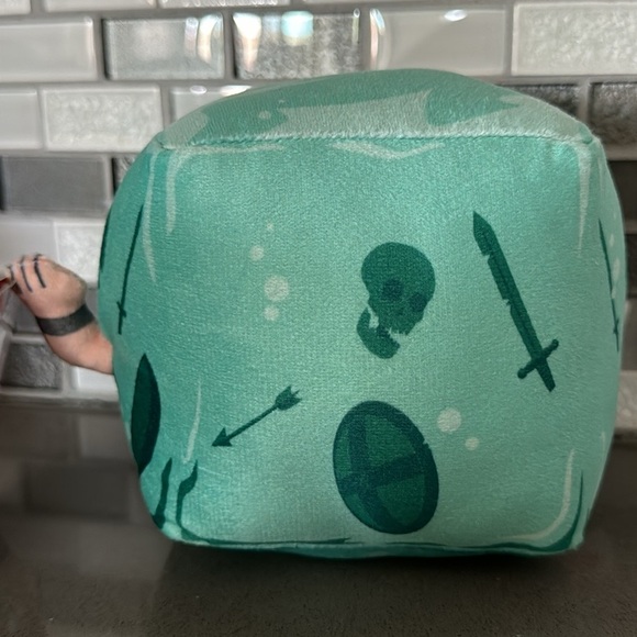 Dungeons & Dragons  GELATINOUS CUBE Plush / Limited  Edition - Rare / BRAND NEW - Picture 2 of 14